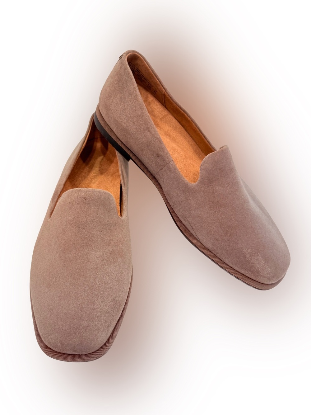 Vionic Women's Willa 2.0 Slip On Loafers Taupe Suede Size 6.5 NEW